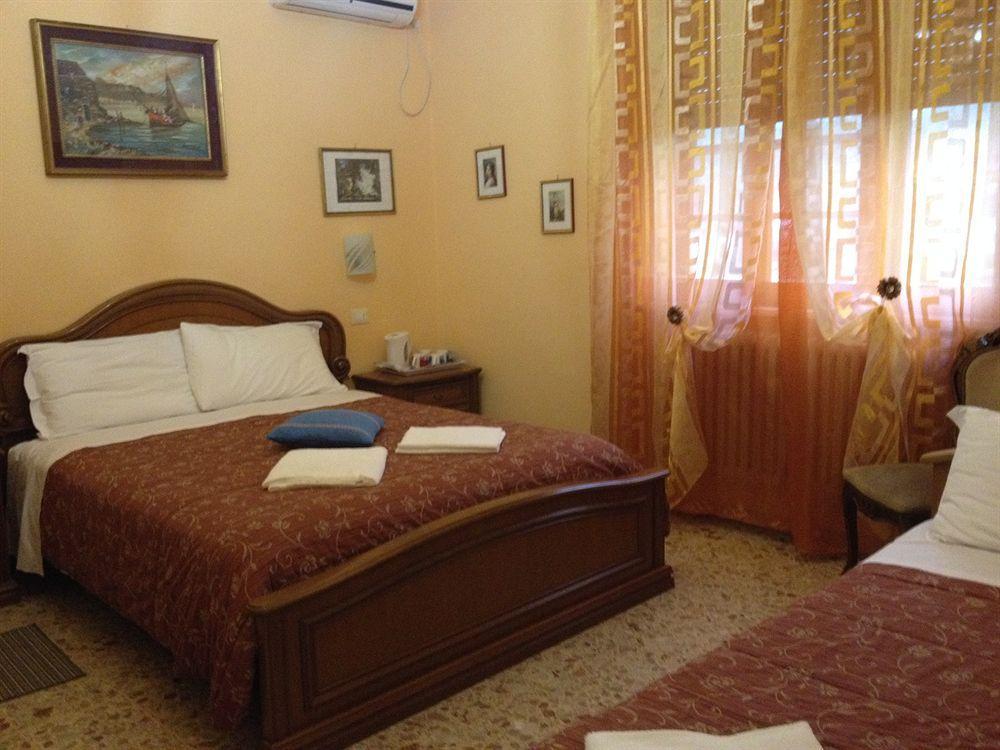 Bed and Breakfast A Casa Doina Airport2 Pisa Exterior foto
