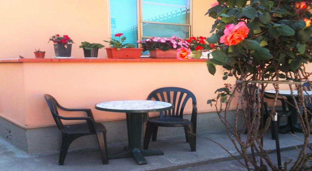 Bed and Breakfast A Casa Doina Airport2 Pisa Exterior foto