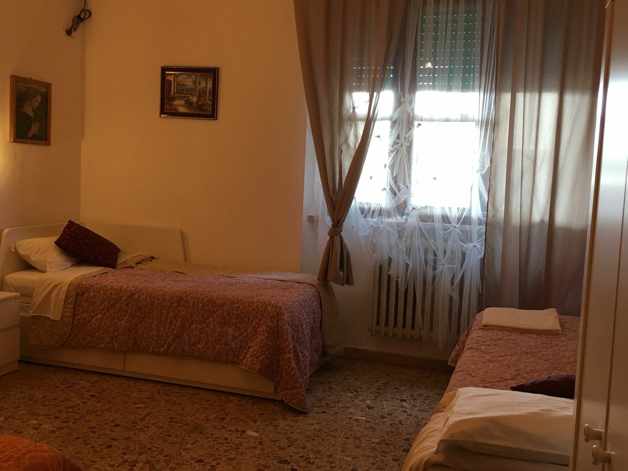 Bed and Breakfast A Casa Doina Airport2 Pisa Exterior foto